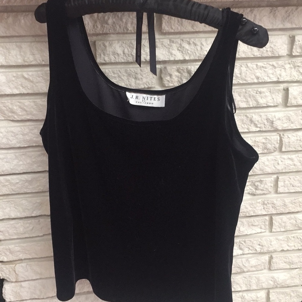 J. R. Nites by Caliendo black velvet tank. Cute❣️